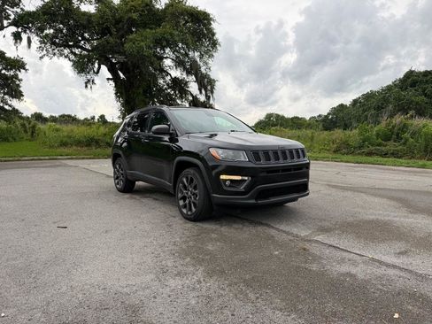 Used 2021 Jeep Compass Latitude AWD/4WD image 7