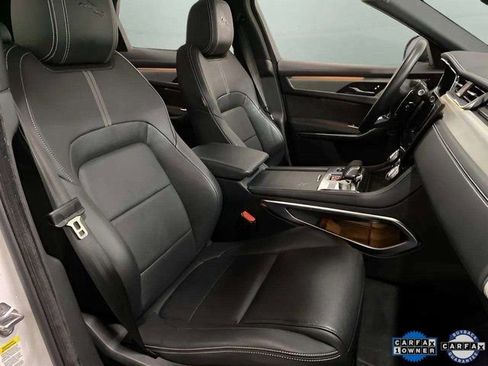 Used 2024 Jaguar F-PACE R-Dynamic S image 85