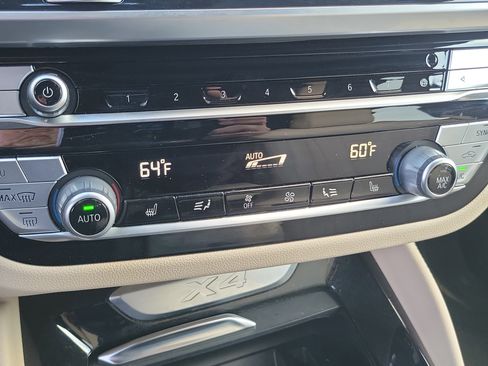 Used 2020 BMW X4 xDrive30i w/ M Sport Package 2 image 14