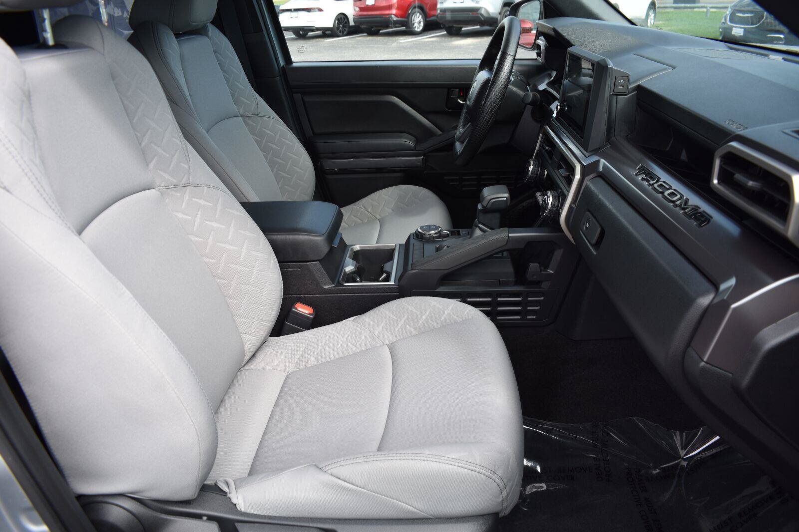 Used 2026 Toyota Tacoma SR5 AWD/4WD image 14