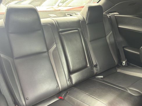 Used 2018 Dodge Challenger GT w/ Driver Convenience Group image 13