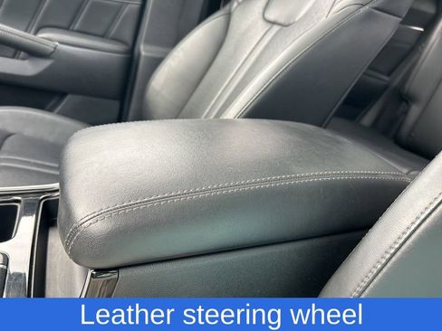 Used 2023 Kia Sorento SX image 30