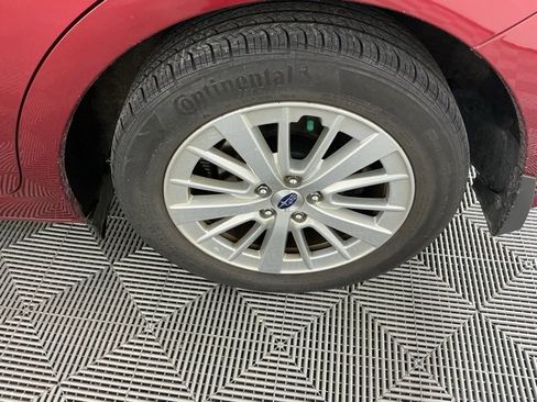Used 2018 Subaru Impreza 2.0i Premium w/ Eyesight & BSD & Rcta image 15