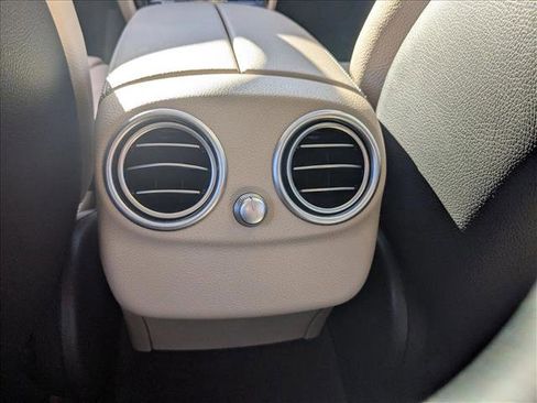 Used 2021 Mercedes-Benz C 300 Sedan image 17