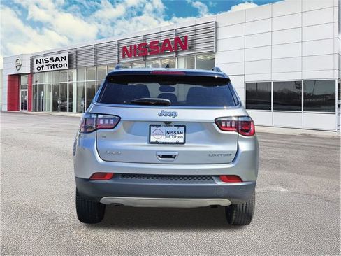 Used 2024 Jeep Compass Limited AWD/4WD image 5