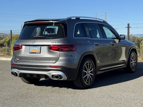 Certified 2025 Mercedes-Benz GLB 35 AMG 4MATIC image 5