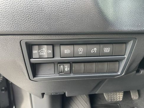 Used 2025 Toyota Tundra SR5 image 12