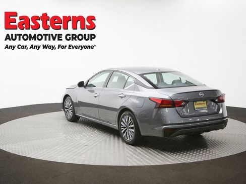 Used 2025 Nissan Altima 2.5 SV image 64