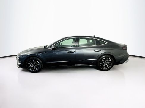 Used 2025 Hyundai Sonata SEL FWD image 4