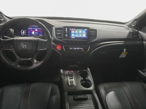 Used 2023 Honda Passport TrailSport image 8