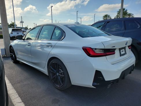 Used 2023 BMW 330i xDrive Sedan w/ M Sport Package AWD/4WD image 4