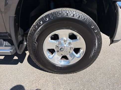 Used 2017 RAM 2500 Laramie AWD/4WD image 30