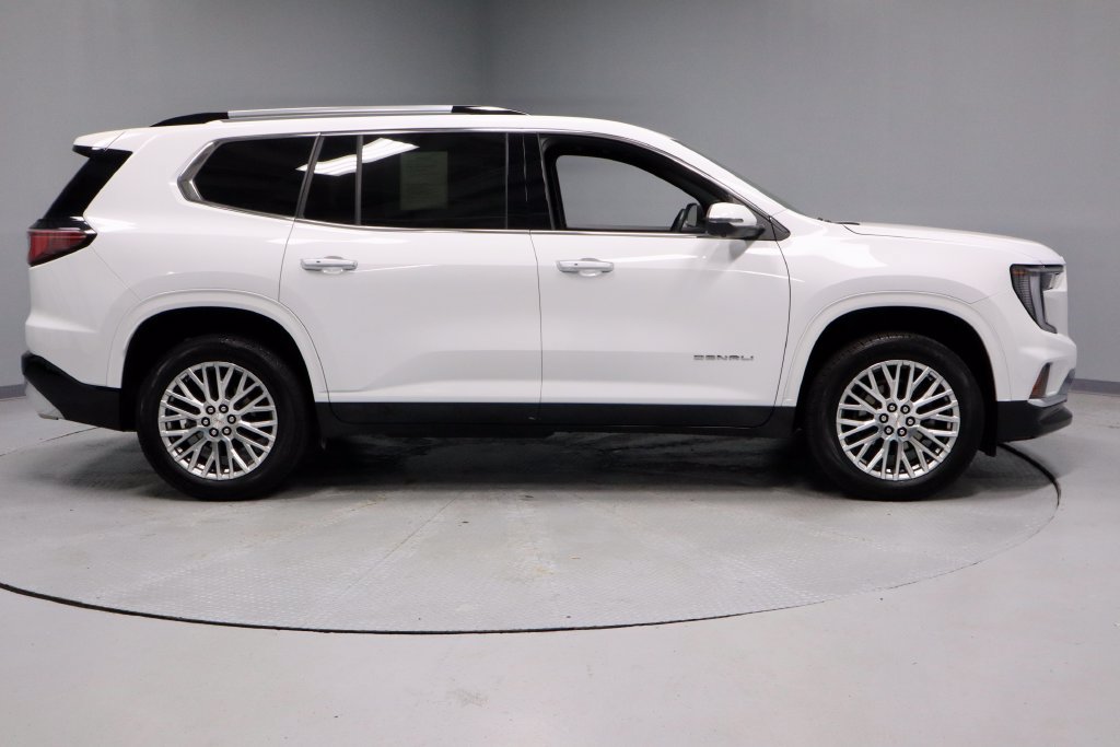 Used 2024 GMC Acadia Denali w/ LPO, Floor Liner Package FWD image 7