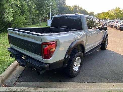 Used 2024 Ford F150 Raptor AWD/4WD image 34