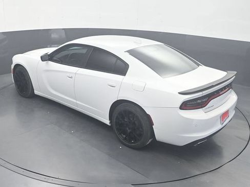 Used 2023 Dodge Charger SXT RWD image 22