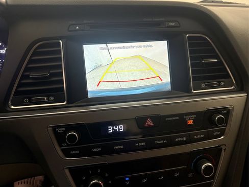 Used 2016 Hyundai Sonata SE FWD image 39