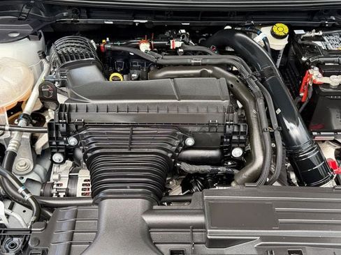 Used 2025 Lincoln Corsair FWD image 19