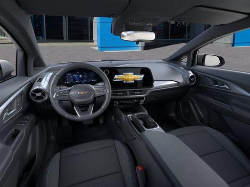 New 2026 Chevrolet Equinox EV LT FWD image 15