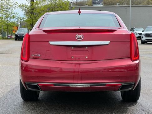 Used 2013 Cadillac XTS Luxury w/ Driver Awareness Package FWD image 39