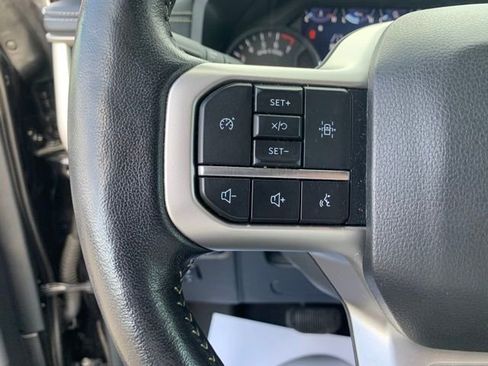 Certified 2024 Ford Expedition XLT image 15