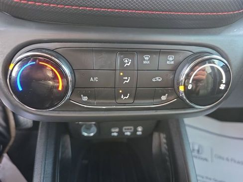 Used 2023 Chevrolet TrailBlazer RS FWD image 25
