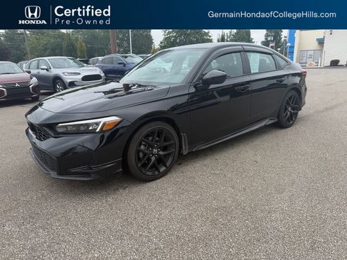 Used 2025 Honda Civic Sport image 1