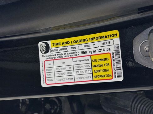 Used 2025 Ford Explorer ST-Line w/ Premium Package AWD/4WD image 40