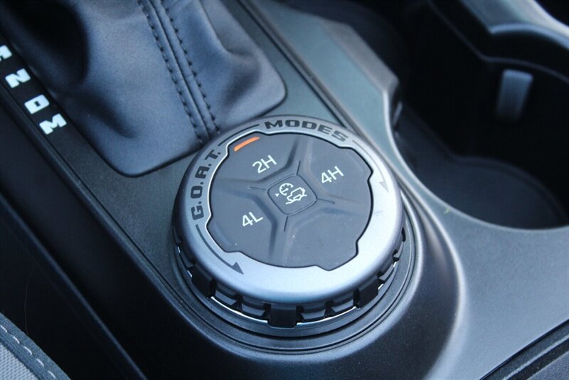 Used 2023 Ford Bronco Outer Banks AWD/4WD image 9