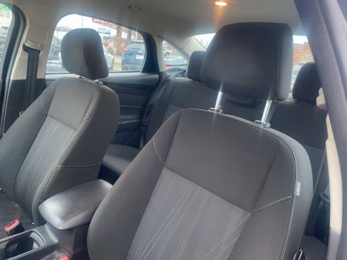 Used 2015 Ford Focus SE w/ SE Ecoboost Package image 14