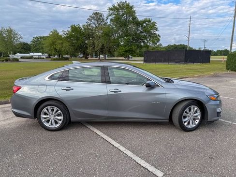 Used 2024 Chevrolet Malibu LT FWD image 3