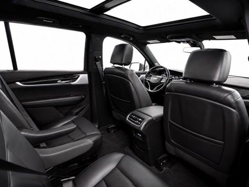 Used 2023 Cadillac XT6 Premium Luxury AWD/4WD image 24