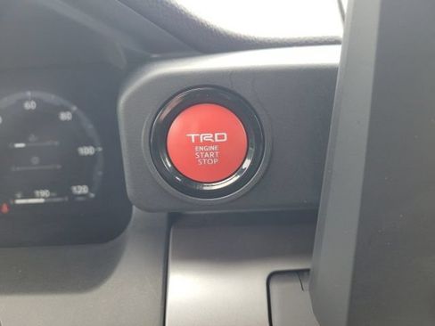 Used 2024 Toyota Tacoma TRD Sport AWD/4WD image 54