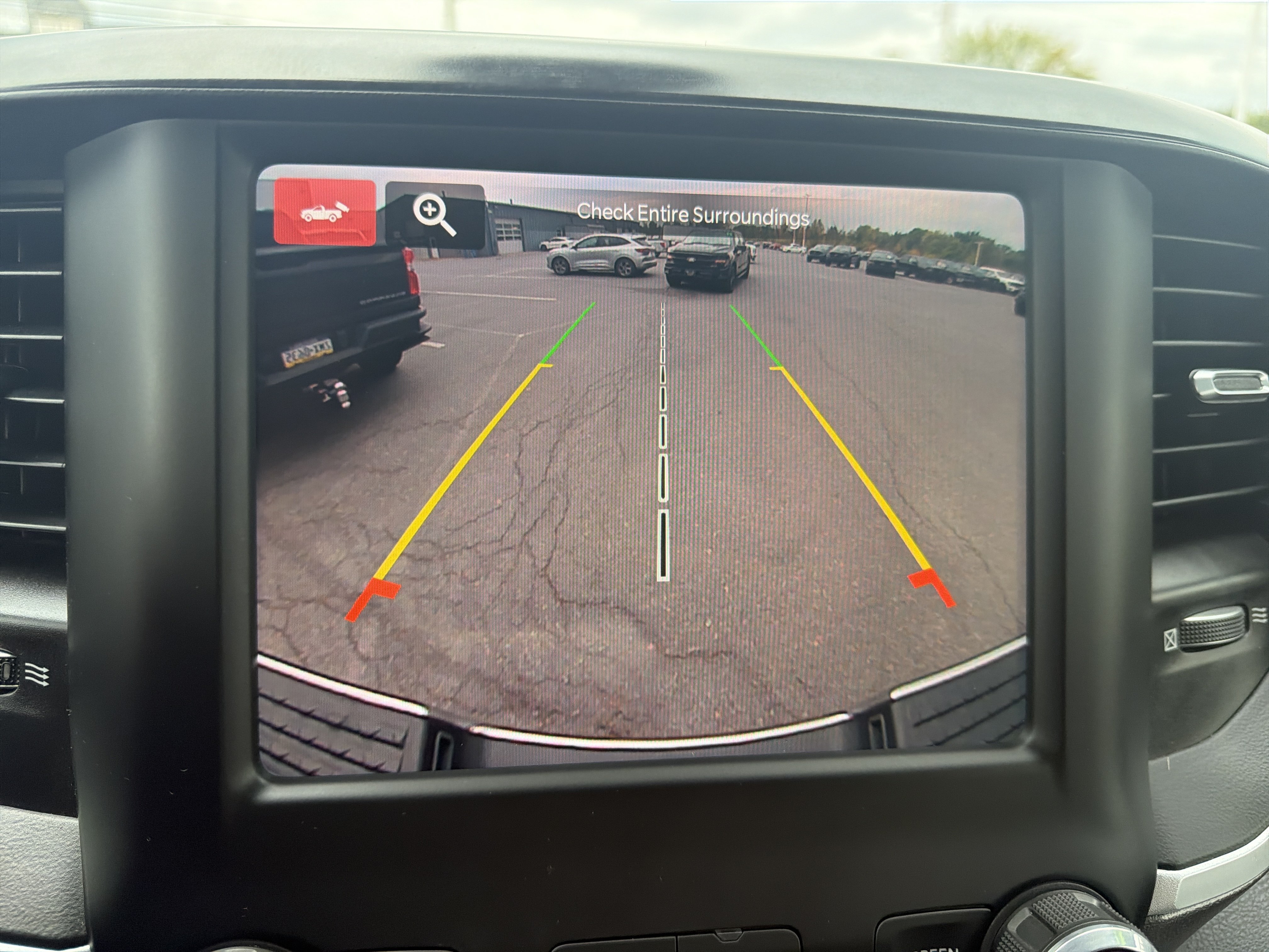 Used 2024 RAM 2500 Big Horn AWD/4WD image 26