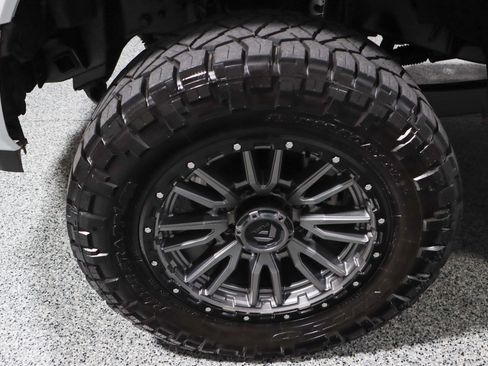 Used 2022 Ford F250 Lariat w/ Lariat Ultimate Package image 11