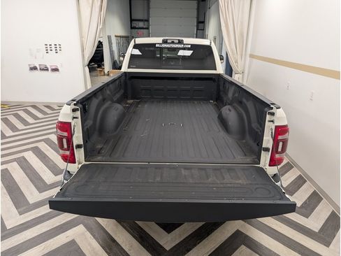 Used 2022 RAM 3500 Laramie AWD/4WD image 26
