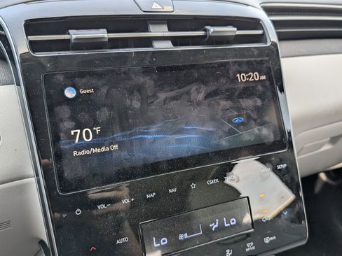 Used 2022 Hyundai Tucson Limited w/ Cargo Package FWD image 9