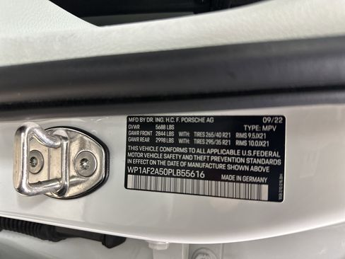 Used 2023 Porsche Macan GTS image 37