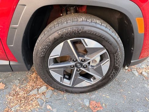 Certified 2025 Hyundai Tucson SEL image 8