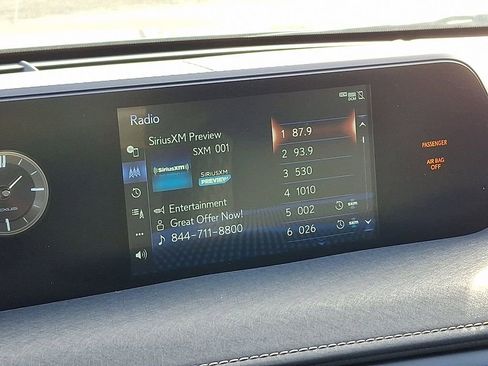 Used 2021 Lexus UX 250h w/ Premium Package image 18