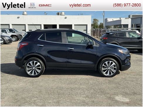 Certified 2022 Buick Encore Preferred w/ Safety Package image 2