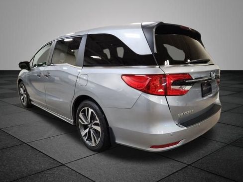 Used 2024 Honda Odyssey Touring image 5