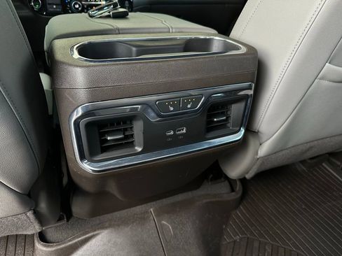 Used 2024 Chevrolet Silverado 1500 LTZ AWD/4WD image 22