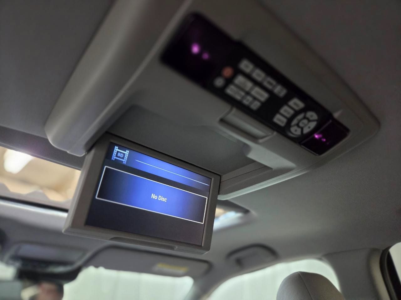 Used 2018 Honda Pilot Elite image 30