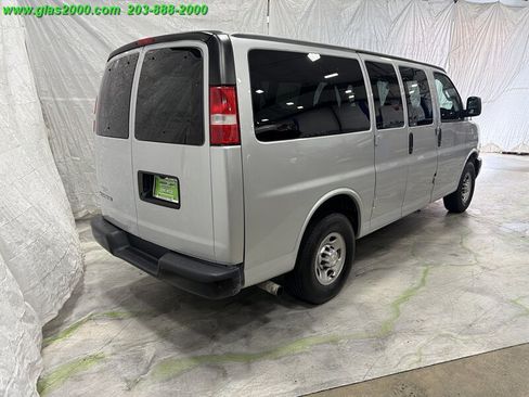 Used 2020 Chevrolet Express 2500 LS w/ Driver Convenience Package RWD image 8