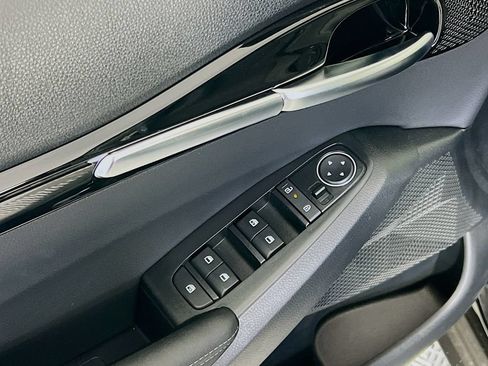 New 2026 Kia Seltos S FWD image 15