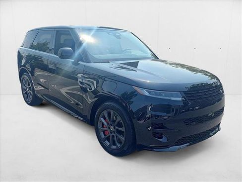 New 2025 Land Rover Range Rover Sport Dynamic SE image 3