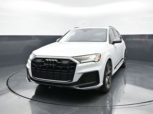 Used 2023 Audi SQ7 Premium Plus AWD/4WD image 4