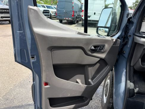 Used 2020 Ford Transit 250 148 High Roof Extended RWD image 10
