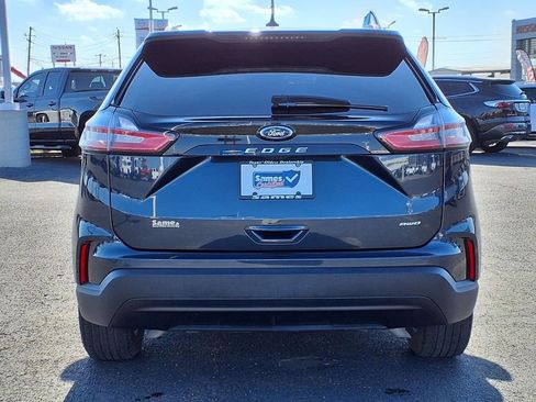 Used 2024 Ford Edge SE image 6