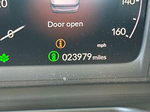 Used 2025 Honda Accord SE image 29